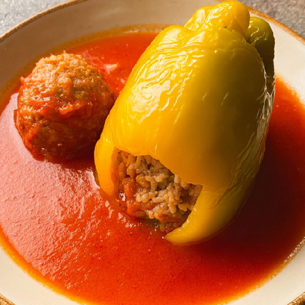 Vegánska plnená paprika